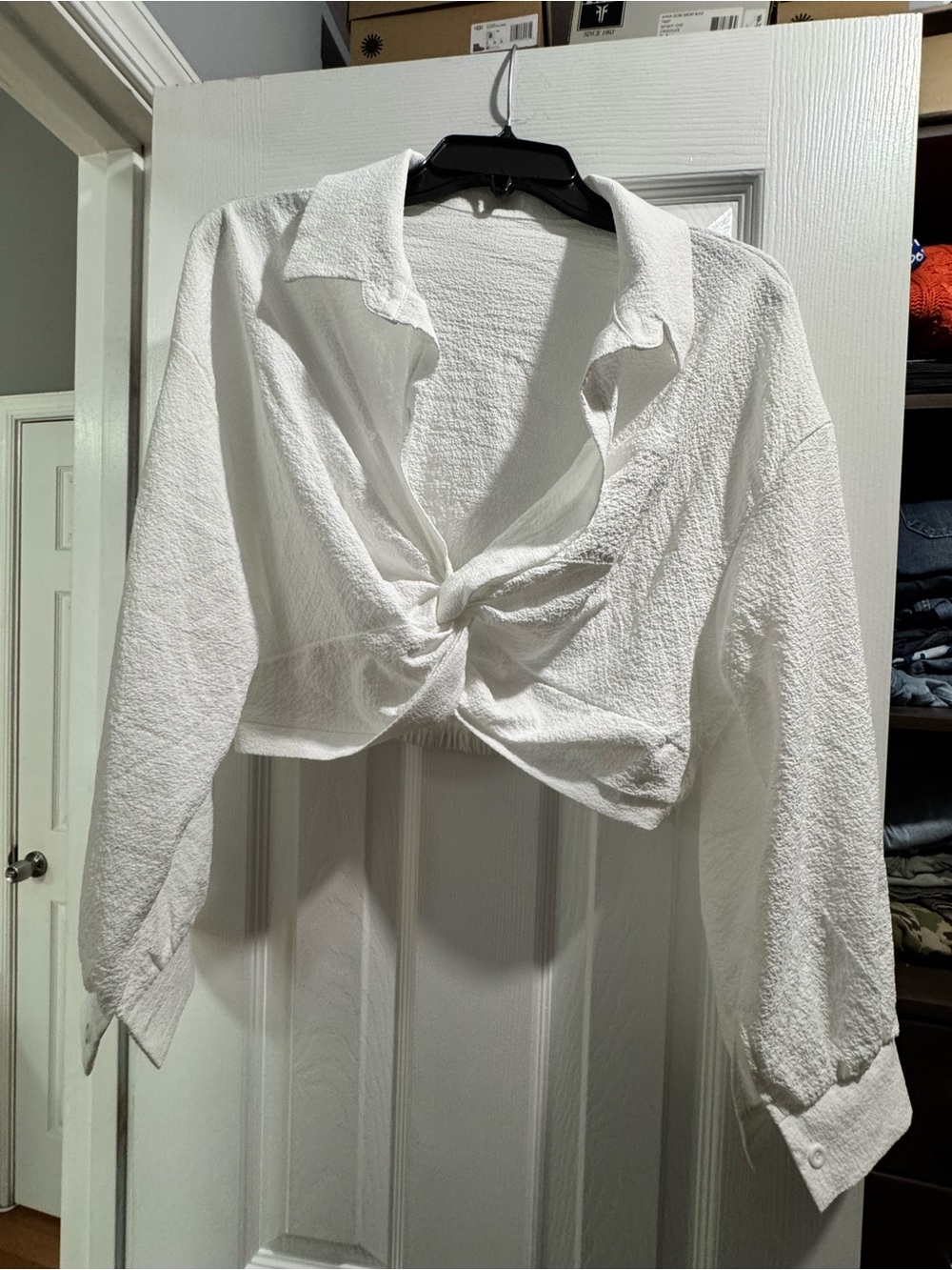 SHEIN White Twisted Front Long Sleeve Crop Blouse